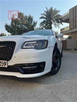 کرایسلەر 300
